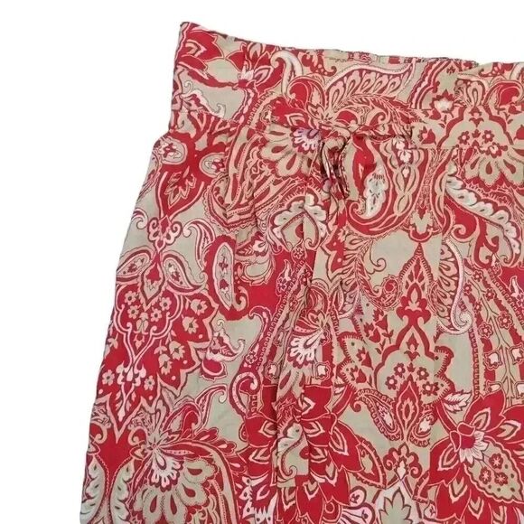 Liz Claiborne Women's Ivory & Red Rayon Floral Print Relaxed Fit Skirt NEW - Picture 2 of 13